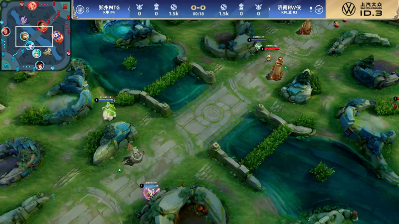 他耐心地为 他耐心地为