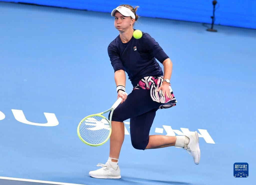 球适应多变 球适应多变