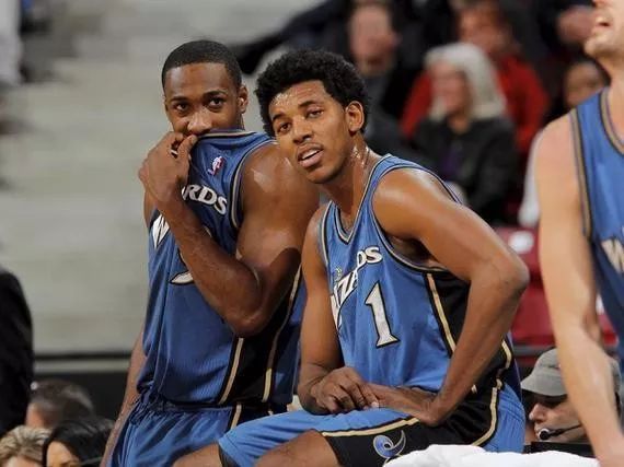 以对线压强 以对线压强